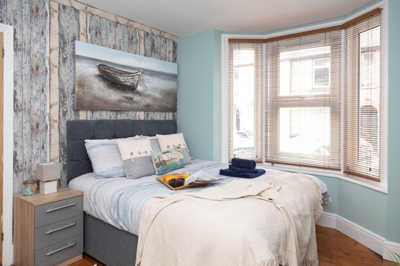 Cosy 3 Bedroom House - Private & Central - Ultra Wifi Canterbury Kültér fotó